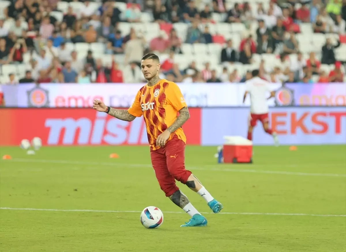 Galatasaray Süper Lig’de Antalyaspor’a Konuk Oldu: İlk 11’de Değişiklik