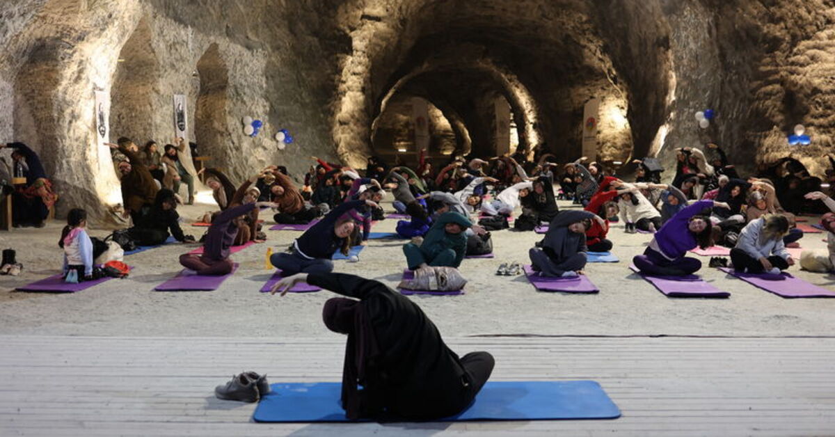 Çankırılı kadınlar yerin 150 metre altında nefes egzersizi yaptı