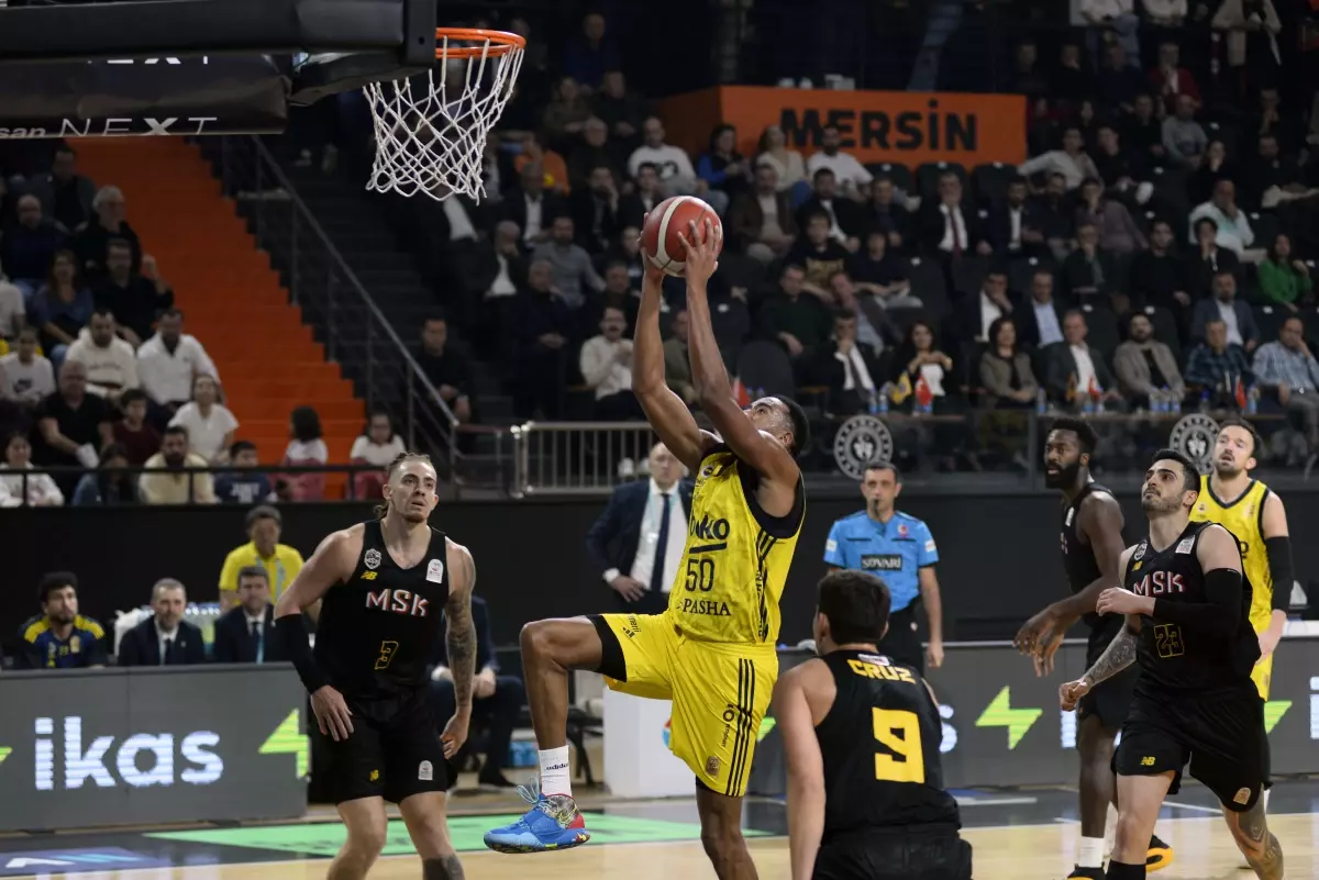 Mersin Spor, Fenerbahçe’ye 98-69 Yenildi