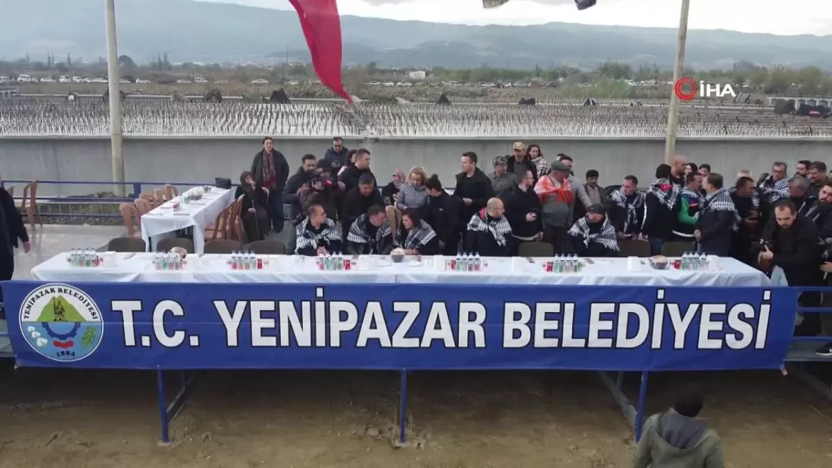 Yenipazar’da 40. Geleneksel Deve Güreşi Şenlikleri Coşkuyla Gerçekleşti