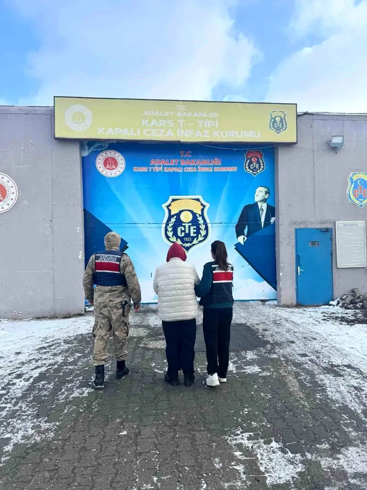 Kars’ta Dolandırıcı Yakalandı