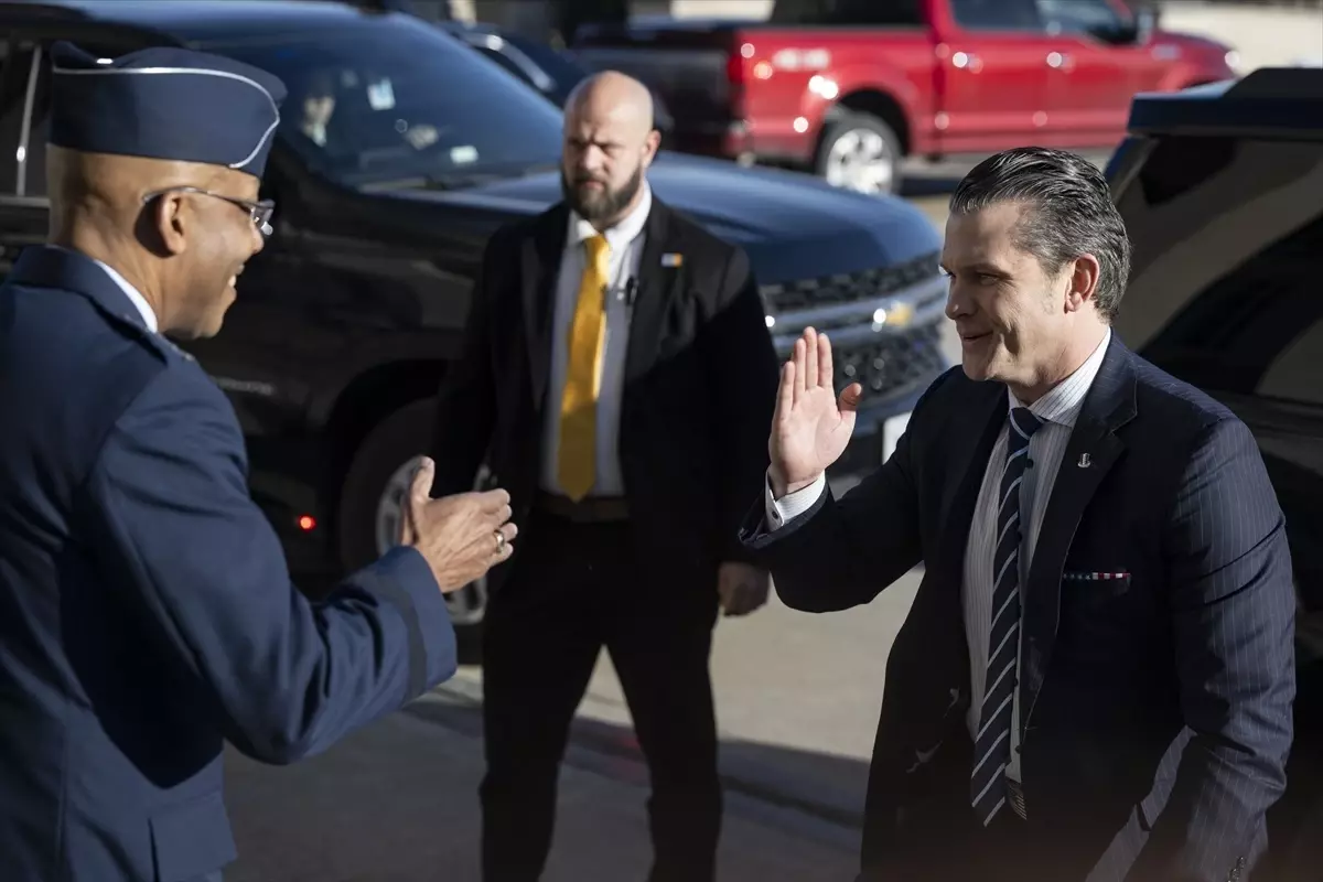 Pete Hegseth, Savunma Bakanı Olarak Göreve Başladı