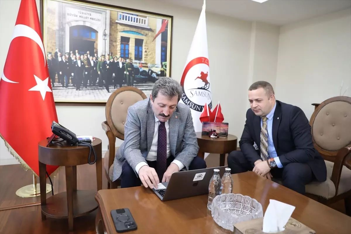 Vali Tavlı ‘Yılın Kareleri’ Oylamasına Katıldı
