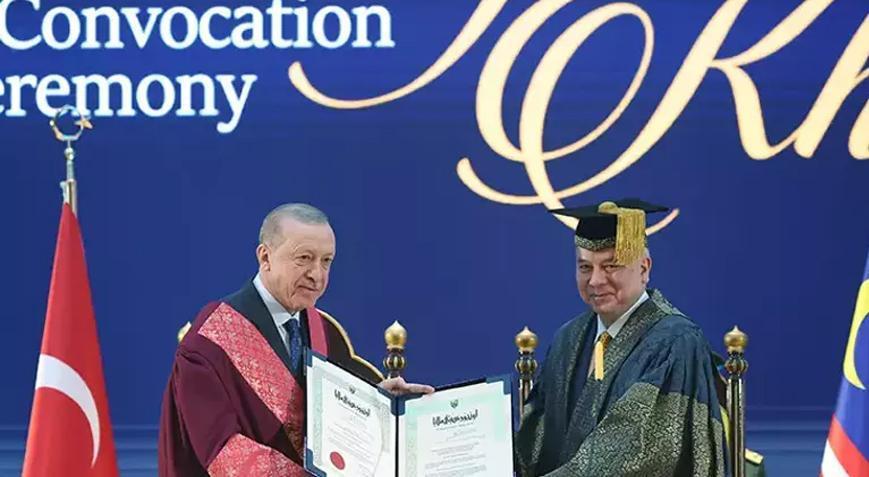 Cumhurbaşkanı Erdoğan’a Malezya’da fahri doktora beratı verildi