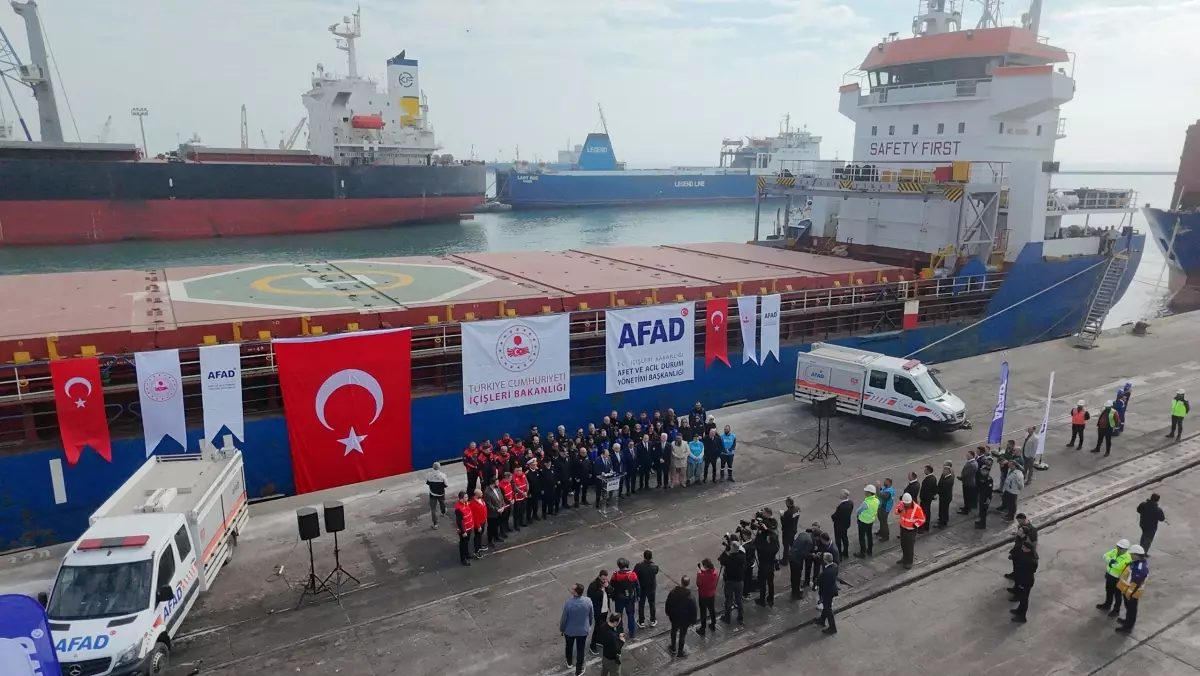 Mersin’den Gazze’ye 15. İyilik Gemisi Uğurlandı