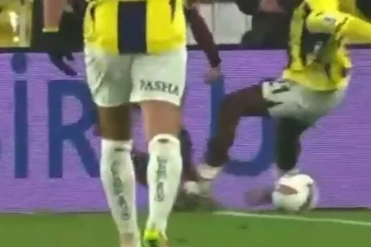 İçeride mi, dışarıda mı? İşte Fenerbahçe’nin penaltı kazandığı pozisyon