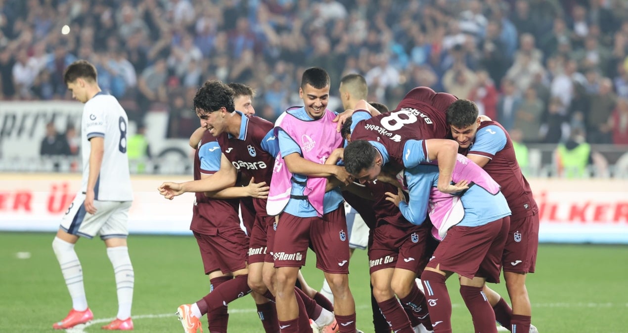 Trabzonspor’un gençleri tarih yazmaya devam ediyor! Rekorla yarı finalde